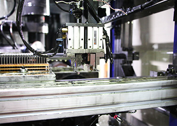 力創(chuàng)“余慈”為中國數(shù)控領(lǐng)域知名品牌